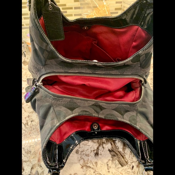 ❗️Coach Purse❗️ - Picture 3 of 4